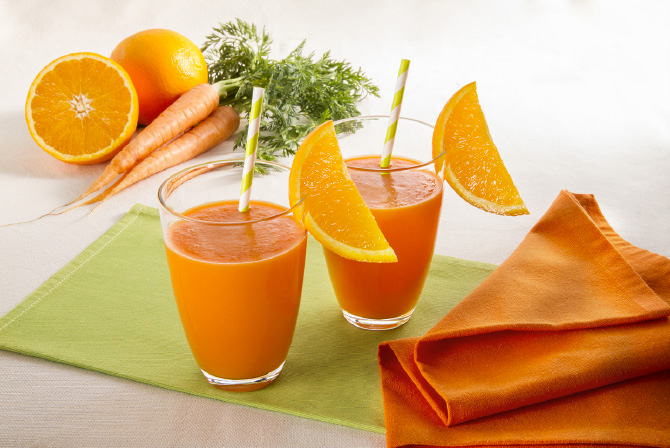 Orange and carrot smoothie Orange and carrot smoothie
